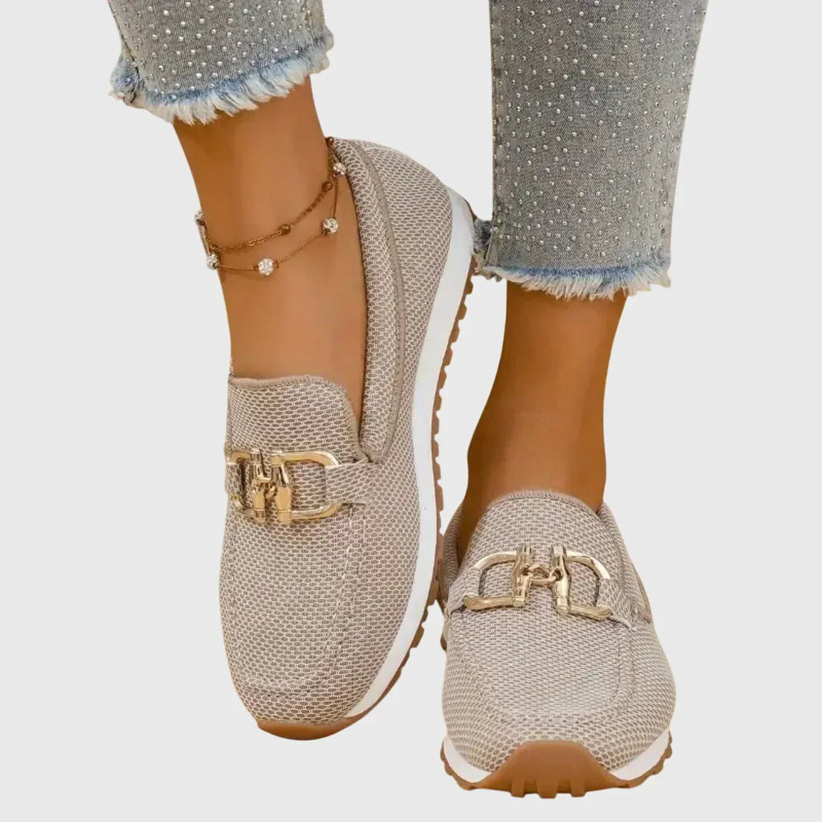 Alexia™ | Mocasín Deportivo con Hebilla Dorada